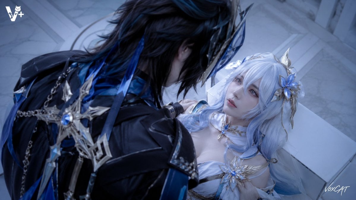 Intimate Tension: Cold-Toned Cinematic Character Duo - alternate